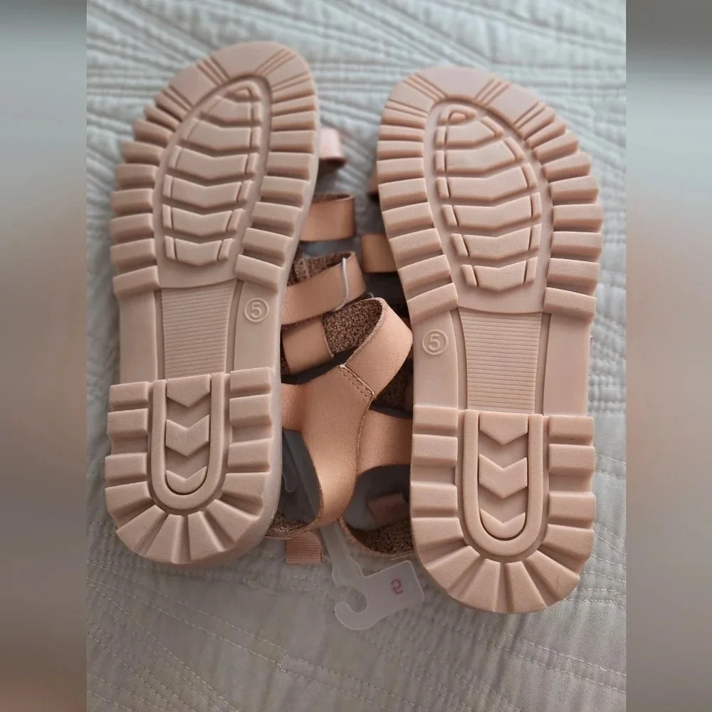 Art Class Blush Pink Strappy Ankle Strap Footbed Sandal Shoe Youth Girls Size 5